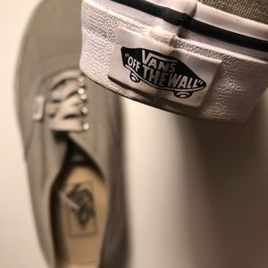 Women’s vans (light gray)